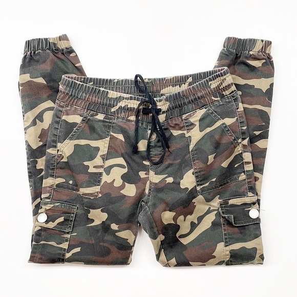 V.I.P. camouflage print jogger pants - Picture 1 of 6